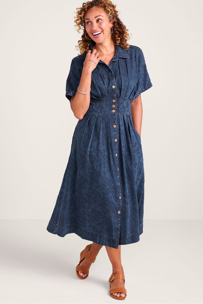 2hd94__embroidered-medium-wash_0__38381.1771009954